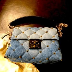 Excellent condition Valentino hand bag